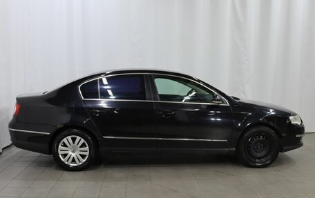 Volkswagen Passat B6, 2007 год, 549 000 рублей, 7 фотография