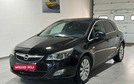 Opel Astra J, 2010 год, 819 900 рублей, 2 фотография