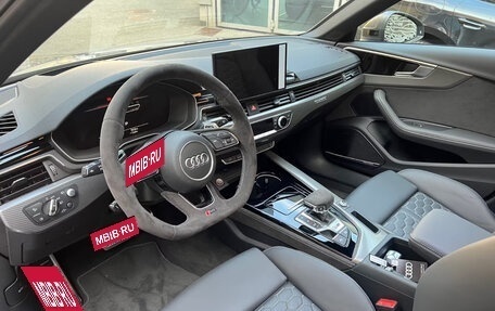 Audi RS 4, 2022 год, 5 900 000 рублей, 10 фотография