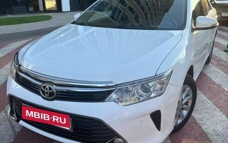 Toyota Camry, 2016 год, 2 000 000 рублей, 1 фотография