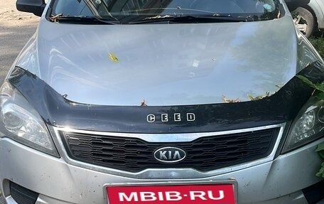 KIA cee'd I рестайлинг, 2010 год, 530 000 рублей, 1 фотография