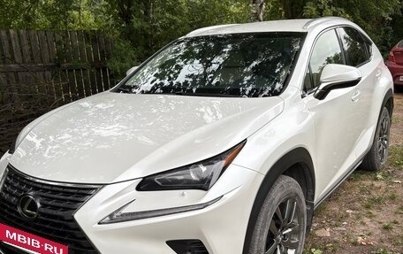 Lexus NX I, 2018 год, 3 900 000 рублей, 7 фотография