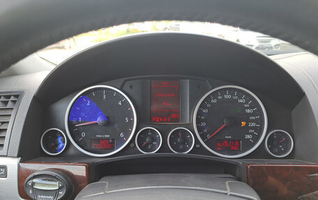Volkswagen Touareg III, 2007 год, 880 000 рублей, 13 фотография