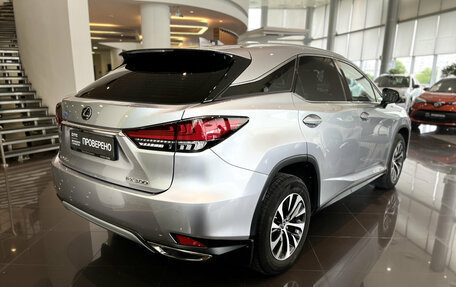 Lexus RX IV рестайлинг, 2021 год, 6 664 000 рублей, 5 фотография