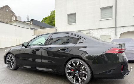 BMW 5 серия, 2025 год, 6 150 000 рублей, 7 фотография