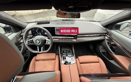BMW 5 серия, 2025 год, 6 150 000 рублей, 12 фотография