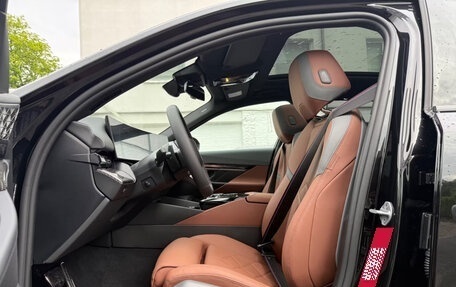 BMW 5 серия, 2025 год, 6 150 000 рублей, 14 фотография