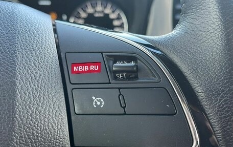 Mitsubishi Outlander III рестайлинг 3, 2019 год, 1 885 000 рублей, 14 фотография