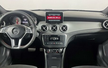 Mercedes-Benz GLA, 2015 год, 1 999 000 рублей, 15 фотография