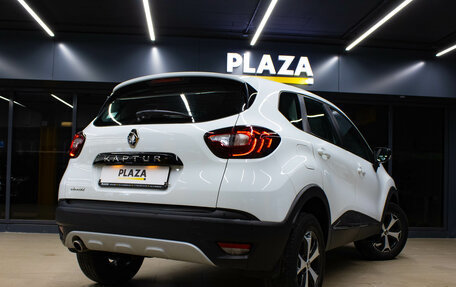 Renault Kaptur I рестайлинг, 2018 год, 1 299 000 рублей, 6 фотография