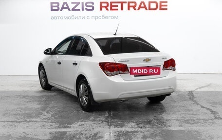 Chevrolet Cruze II, 2010 год, 614 000 рублей, 8 фотография
