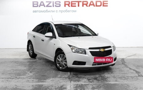 Chevrolet Cruze II, 2010 год, 614 000 рублей, 4 фотография