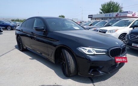 BMW 5 серия, 2021 год, 3 800 000 рублей, 3 фотография