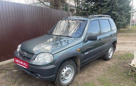 Chevrolet Niva I рестайлинг, 2009 год, 280 000 рублей, 2 фотография