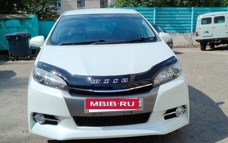 Toyota Wish II, 2012 год, 1 600 000 рублей, 2 фотография