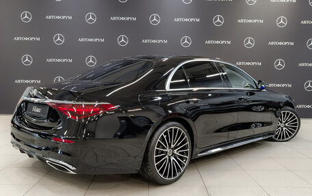 Mercedes-Benz S-Класс, 2024 год, 29 000 000 рублей, 2 фотография