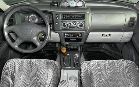 Mitsubishi Pajero Sport II рестайлинг, 2004 год, 1 029 000 рублей, 10 фотография