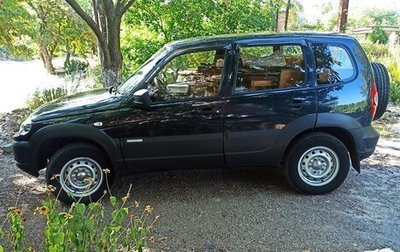 Chevrolet Niva I рестайлинг, 2015 год, 870 000 рублей, 1 фотография