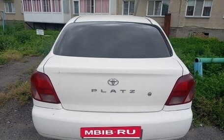 Toyota Platz, 2001 год, 350 000 рублей, 2 фотография