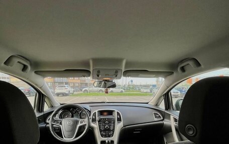 Opel Astra J, 2010 год, 630 000 рублей, 10 фотография