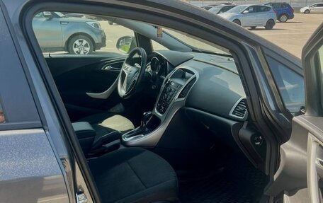 Opel Astra J, 2010 год, 630 000 рублей, 11 фотография