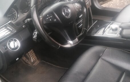 Mercedes-Benz E-Класс, 2010 год, 1 650 000 рублей, 6 фотография
