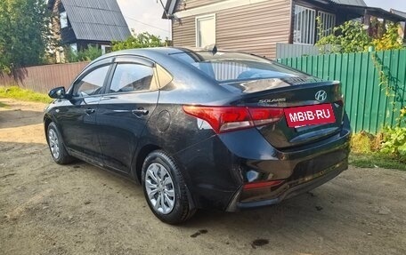 Hyundai Solaris II рестайлинг, 2017 год, 1 450 000 рублей, 3 фотография