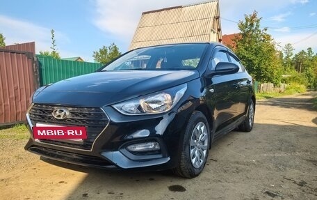 Hyundai Solaris II рестайлинг, 2017 год, 1 450 000 рублей, 5 фотография