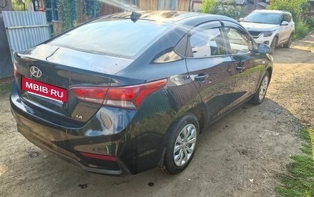 Hyundai Solaris II рестайлинг, 2017 год, 1 450 000 рублей, 2 фотография