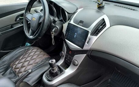 Chevrolet Cruze II, 2014 год, 750 000 рублей, 5 фотография