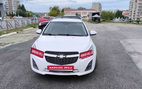 Chevrolet Cruze II, 2014 год, 750 000 рублей, 2 фотография