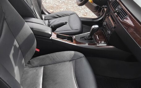 BMW 3 серия, 2009 год, 1 200 000 рублей, 15 фотография