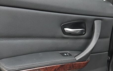 BMW 3 серия, 2009 год, 1 200 000 рублей, 13 фотография