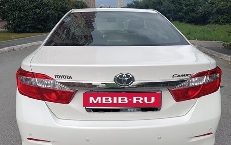 Toyota Camry, 2014 год, 1 787 000 рублей, 5 фотография