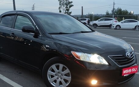 Toyota Camry, 2008 год, 1 750 000 рублей, 8 фотография