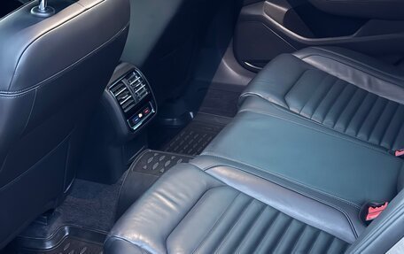 Volkswagen Passat B8 рестайлинг, 2015 год, 1 820 000 рублей, 13 фотография