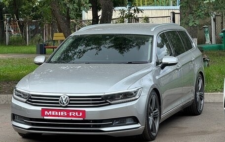 Volkswagen Passat B8 рестайлинг, 2015 год, 1 820 000 рублей, 16 фотография