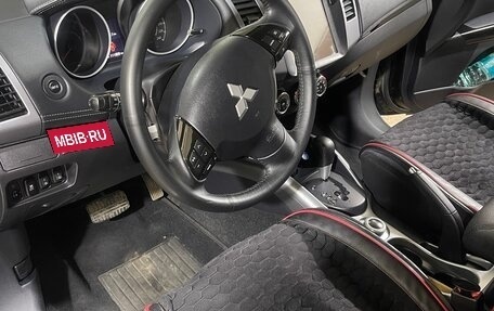 Mitsubishi Outlander III рестайлинг 3, 2011 год, 1 275 000 рублей, 9 фотография
