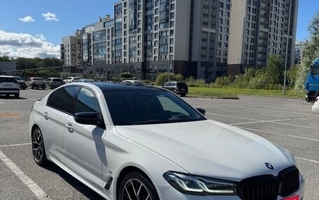 BMW 5 серия, 2020 год, 5 600 000 рублей, 3 фотография