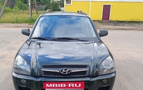 Hyundai Tucson III, 2008 год, 900 000 рублей, 4 фотография