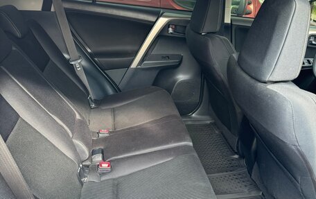 Toyota RAV4, 2014 год, 1 865 000 рублей, 9 фотография