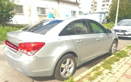 Chevrolet Cruze II, 2012 год, 680 000 рублей, 3 фотография