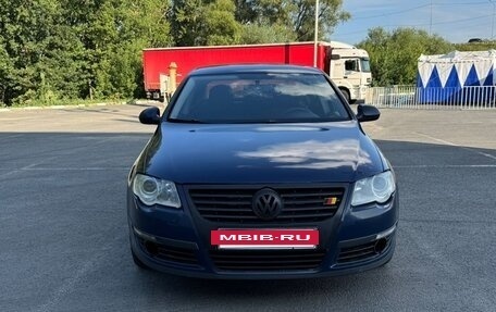 Volkswagen Passat B6, 2006 год, 500 000 рублей, 2 фотография