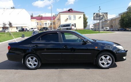 Toyota Camry V40, 2004 год, 725 000 рублей, 2 фотография