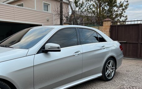 Mercedes-Benz E-Класс, 2013 год, 2 100 000 рублей, 31 фотография