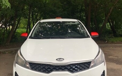 KIA Rio IV, 2021 год, 899 000 рублей, 1 фотография
