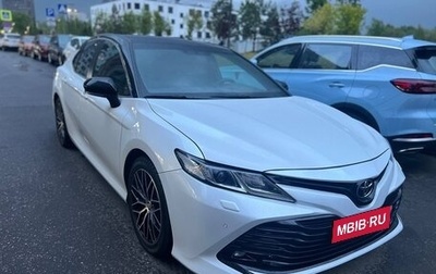 Toyota Camry, 2019 год, 2 350 000 рублей, 1 фотография