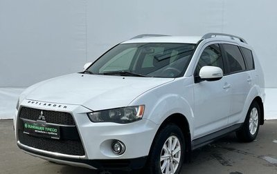 Mitsubishi Outlander III рестайлинг 3, 2010 год, 895 000 рублей, 1 фотография