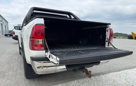 Toyota Hilux VIII, 2018 год, 2 770 000 рублей, 9 фотография