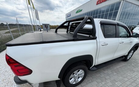 Toyota Hilux VIII, 2018 год, 2 770 000 рублей, 7 фотография